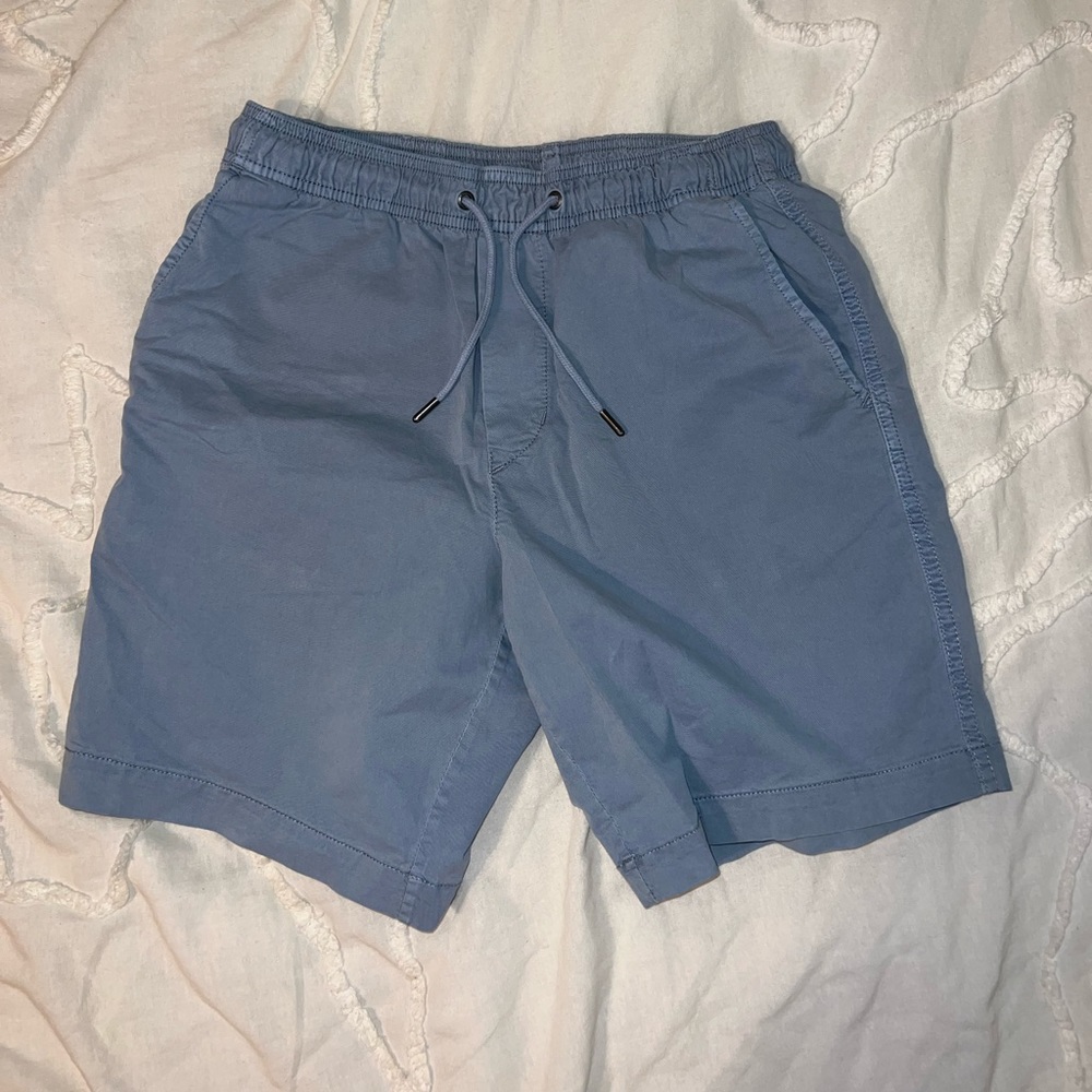 American Eagle 5in Shorts